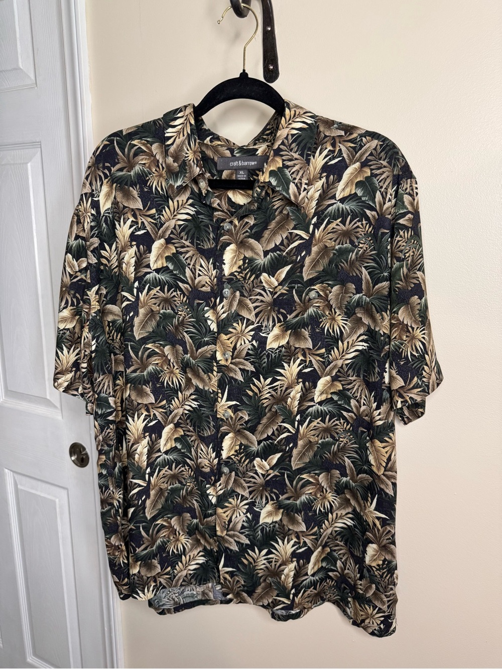 Croft & Barrow XL Hawaiian Green Tropical Leaf Shirt